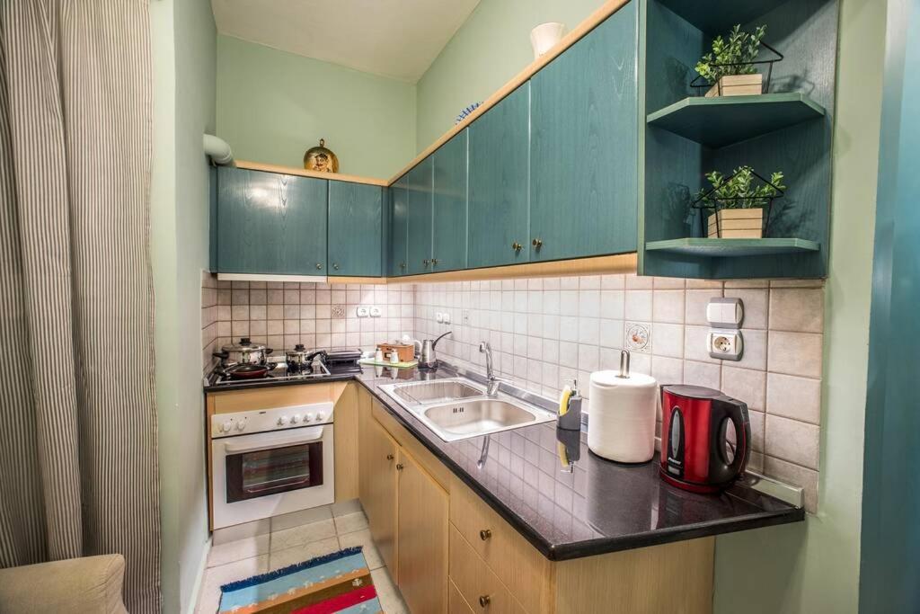 Athinas Apartment Piraeus Luaran gambar